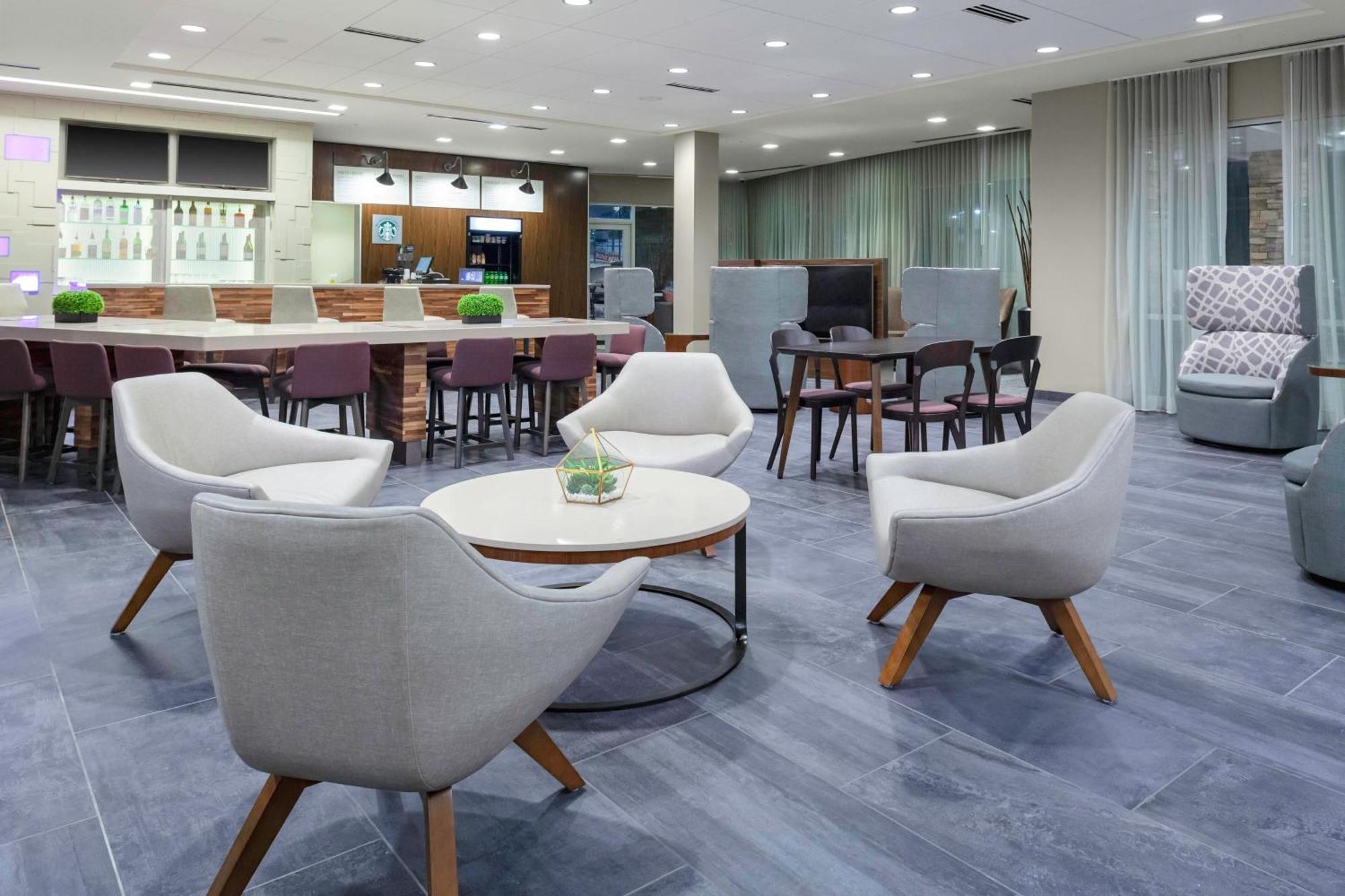 Courtyard By Marriott St. Louis West County Town and Country Exterior foto